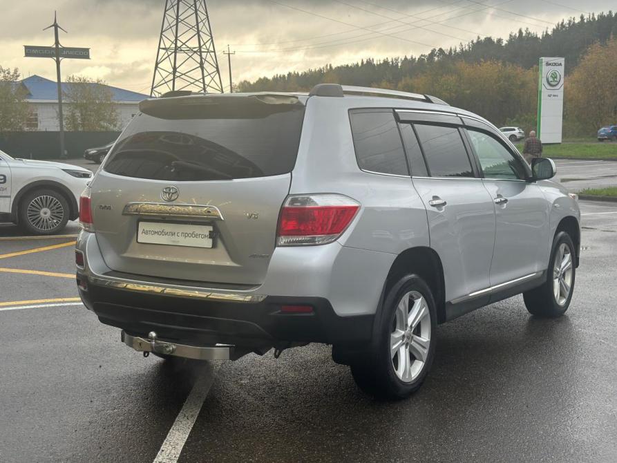 Toyota Highlander II (XU40) Рестайлинг Томск  - изображение 10