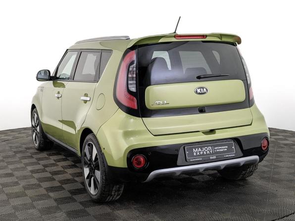 Kia Soul II Рестайлинг с пробегом 2017 года, цена 1 470 000 рублей, 107053 км, хэтчбек, Автокод Объявления