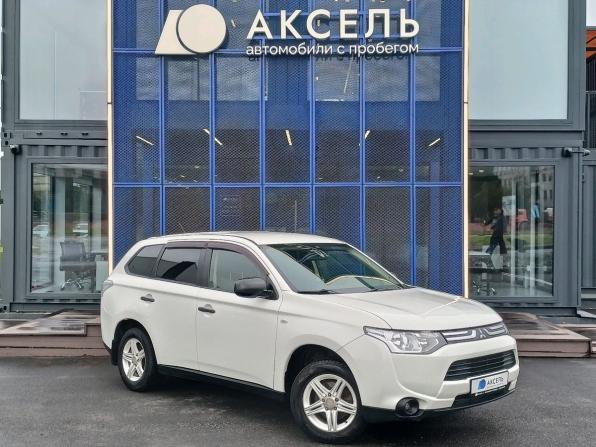 Mitsubishi Outlander III с пробегом 2013 года, цена 1 049 000 рублей, 202000 км, внедорожник, Автокод Объявления