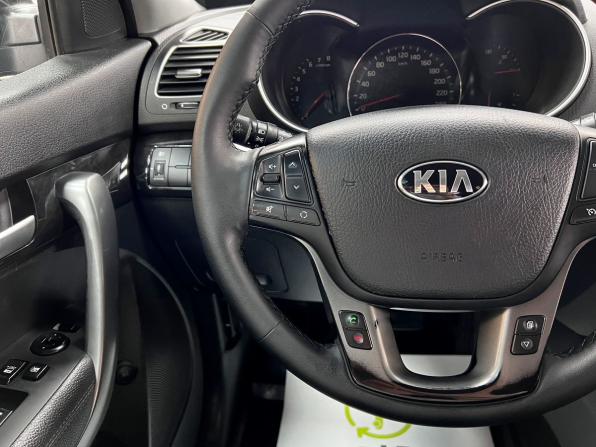 Kia Sorento II Рестайлинг с пробегом 2018 года, цена 1 895 000 рублей, 184230 км, внедорожник, Автокод Объявления
