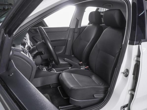 Skoda Rapid I с пробегом 2015 года, цена 670 000 рублей, 183974 км, лифтбек, Автокод Объявления