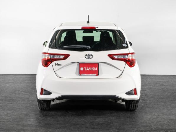 Toyota Vitz III (XP130) Рестайлинг 2 с пробегом 2018 года, цена 930 500 рублей, 54923 км, хэтчбек, Автокод Объявления