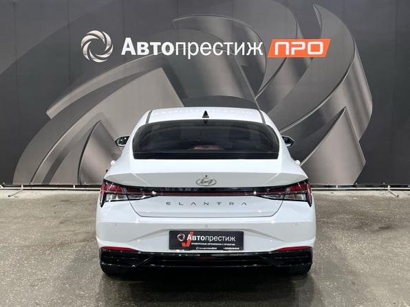 Hyundai Elantra VII (CN7) с пробегом 2021 года, цена 1 870 000 рублей, 58553 км, седан, Автокод Объявления