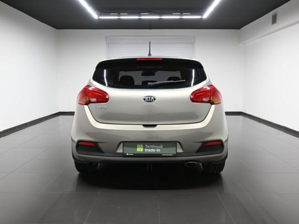 Kia Ceed II с пробегом 2015 года, цена 923 000 рублей, 187243 км, хэтчбек, Автокод Объявления