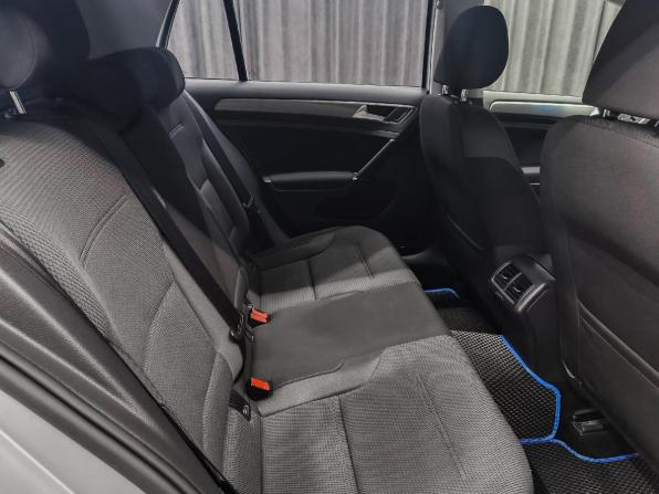 Volkswagen Golf VII с пробегом 2013 года, цена 1 200 000 рублей, 95000 км, хэтчбек, Автокод Объявления