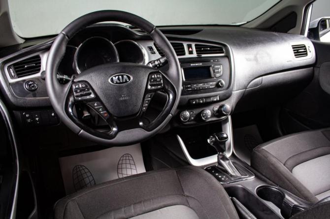 Kia Ceed II с пробегом 2013 года, цена 999 000 рублей, 215000 км, хэтчбек, Автокод Объявления