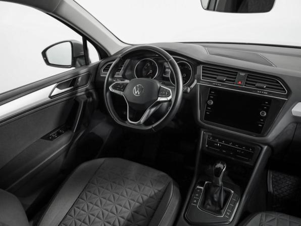 Volkswagen Tiguan II Рестайлинг с пробегом 2020 года, цена 2 399 000 рублей, 124623 км, внедорожник, Автокод Объявления