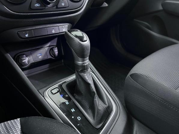 Hyundai Solaris II Рестайлинг с пробегом 2021 года, цена 1 222 000 рублей, 171518 км, седан, Автокод Объявления
