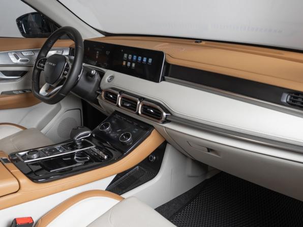 JETOUR X70+ I Рестайлинг с пробегом 2024 года, цена 2 405 100 рублей, 1666 км, внедорожник, Автокод Объявления