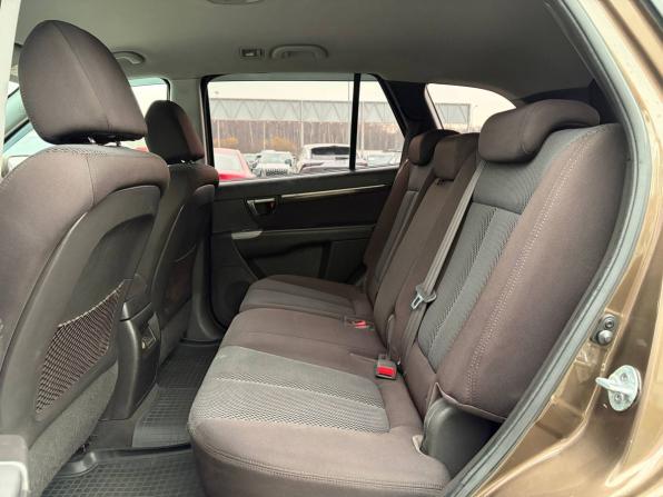 Hyundai Santa Fe II Рестайлинг с пробегом 2011 года, цена 995 000 рублей, 184000 км, внедорожник, Автокод Объявления