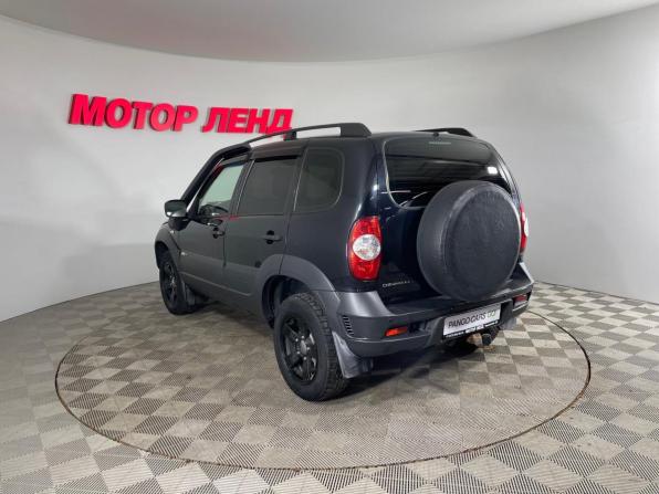 Chevrolet Niva I Рестайлинг с пробегом 2018 года, цена 779 000 рублей, 96209 км, внедорожник, Автокод Объявления