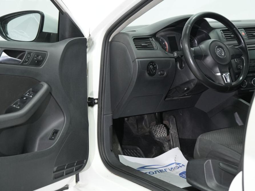 Volkswagen Jetta VI Новосибирск  - изображение 18