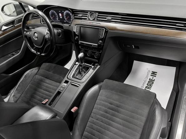 Volkswagen Passat B8 с пробегом 2015 года, цена 1 620 000 рублей, 234429 км, седан, Автокод Объявления