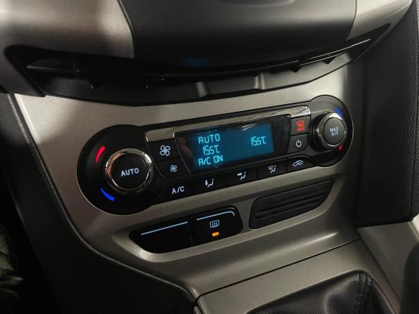 Ford Focus III с пробегом 2011 года, цена 709 000 рублей, 229535 км, хэтчбек, Автокод Объявления