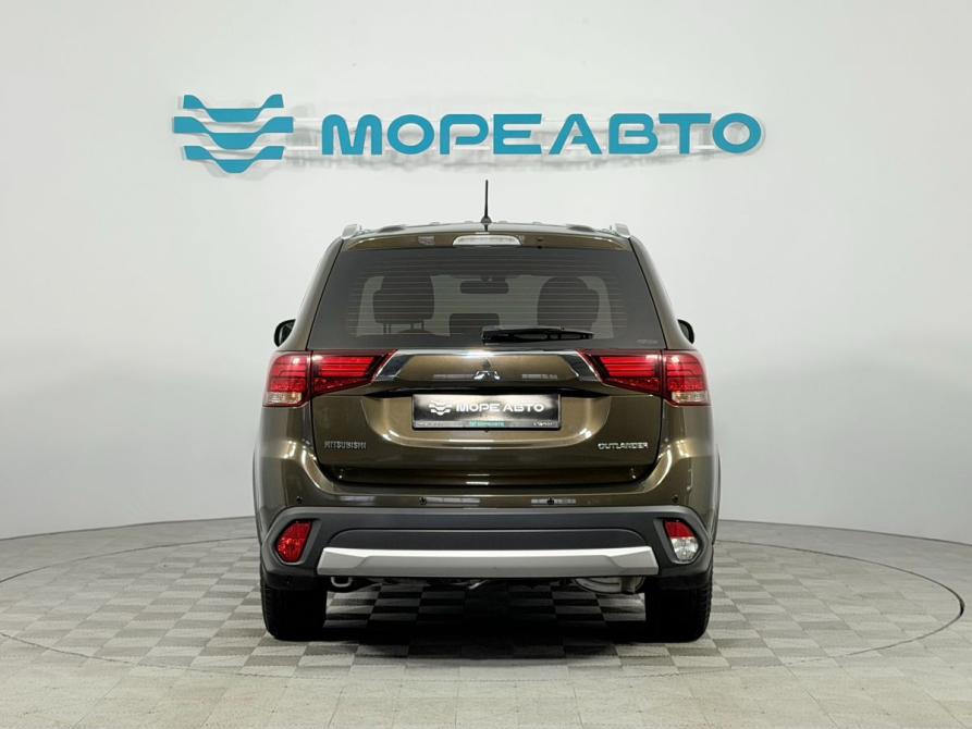 Mitsubishi Outlander III Рестайлинг 2 Калининград  - изображение 6