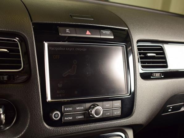 Volkswagen Touareg II с пробегом 2011 года, цена 1 930 997 рублей, 215837 км, внедорожник, Автокод Объявления