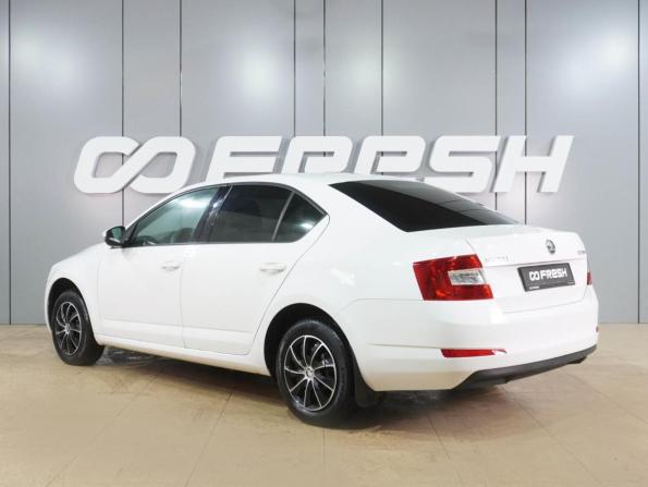 Skoda Octavia III (A7) с пробегом 2014 года, цена 989 000 рублей, 198227 км, лифтбек, Автокод Объявления