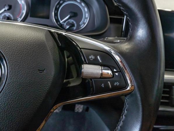 Skoda Rapid II с пробегом 2020 года, цена 1 770 000 рублей, 74357 км, лифтбек, Автокод Объявления