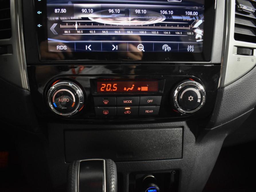 Mitsubishi Pajero IV Рестайлинг 2 Санкт-Петербург  - изображение 16