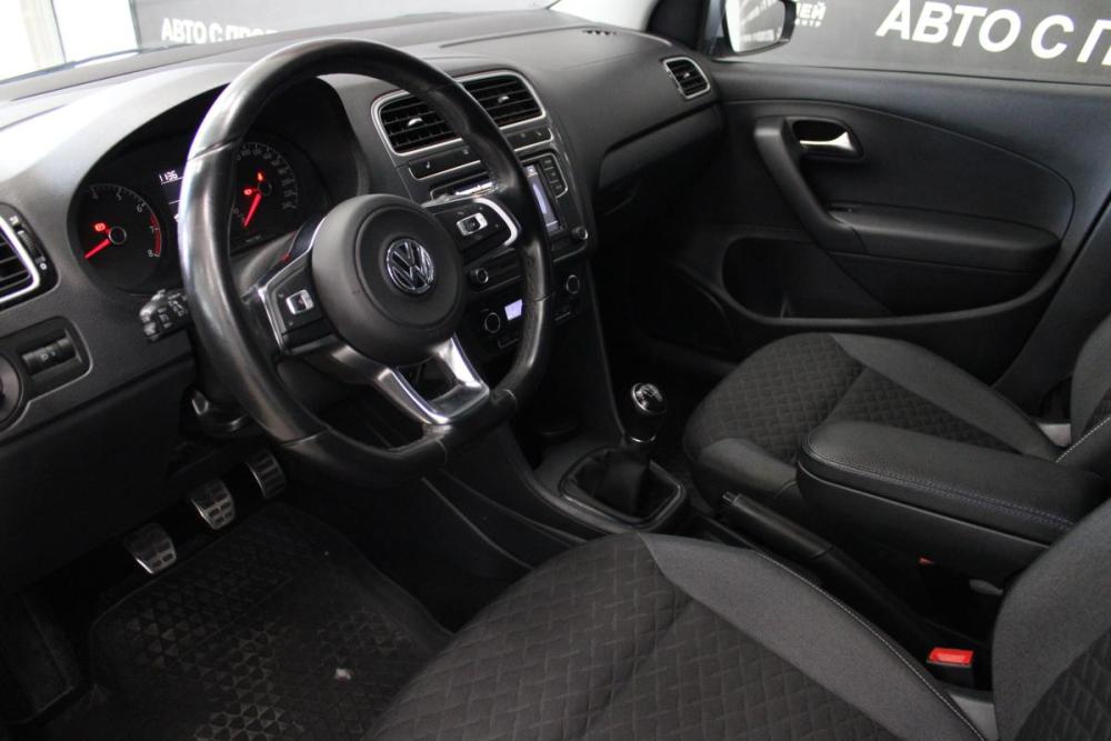 Volkswagen Polo V Рестайлинг Томск  - изображение 5