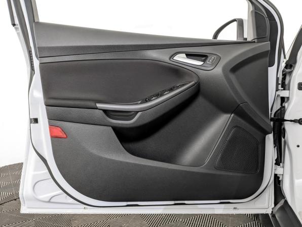 Ford Focus III Рестайлинг с пробегом 2018 года, цена 1 470 000 рублей, 38429 км, хэтчбек, Автокод Объявления