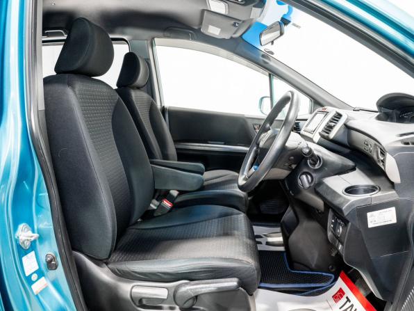 Honda Freed I Рестайлинг с пробегом 2013 года, цена 1 080 000 рублей, 148834 км, компактвэн, Автокод Объявления