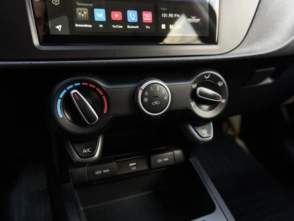 Kia Rio IV Рестайлинг с пробегом 2021 года, цена 1 850 800 рублей, 87470 км, хэтчбек, Автокод Объявления