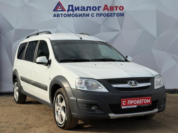 Lada (ВАЗ) Largus I с пробегом 2018 года, цена 850 000 рублей, 107800 км, универсал, Автокод Объявления
