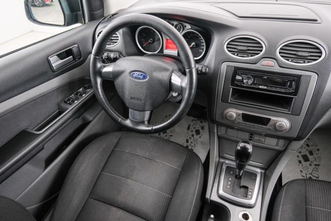 Ford Focus III с пробегом 2010 года, цена 799 000 рублей, 196935 км, универсал, Автокод Объявления