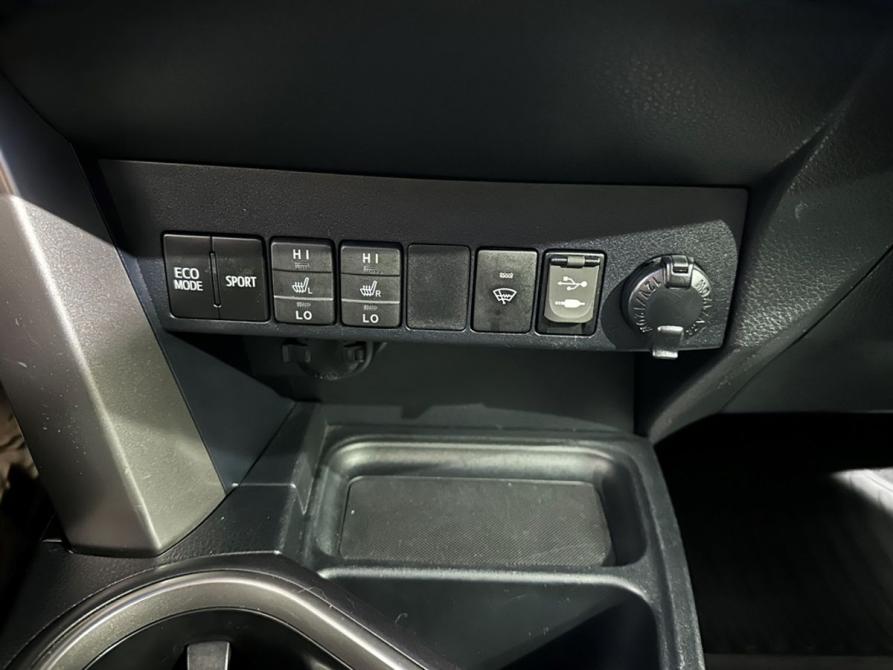 Toyota RAV4 IV (XA40) Рестайлинг Москва  - изображение 16