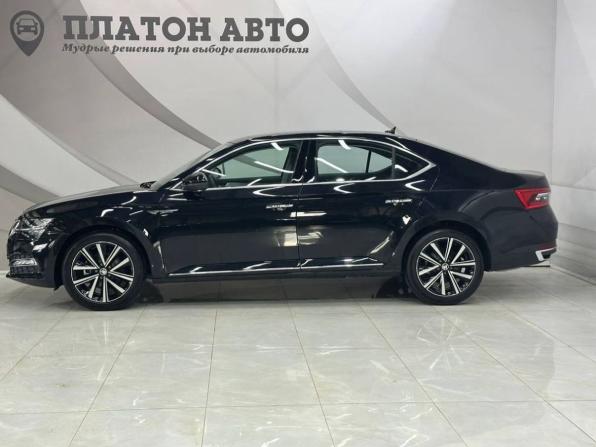 Новый Skoda Superb III Рестайлинг 2025 года, цена 3 049 000 рублей, лифтбек, Автокод Объявления