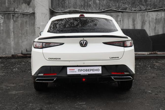 Changan Lamore с пробегом 2024 года, цена 1 870 000 рублей, 24332 км, седан, Автокод Объявления
