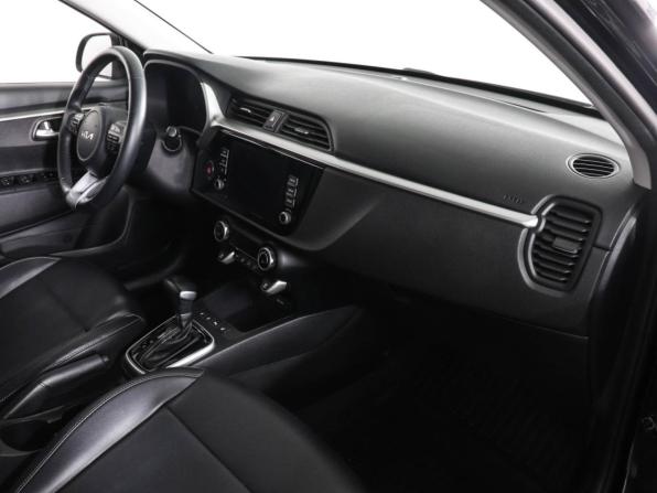 Kia Rio IV Рестайлинг с пробегом 2021 года, цена 1 600 000 рублей, 125127 км, хэтчбек, Автокод Объявления