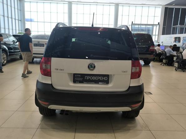 Skoda Yeti I с пробегом 2013 года, цена 1 159 000 рублей, 176111 км, внедорожник, Автокод Объявления