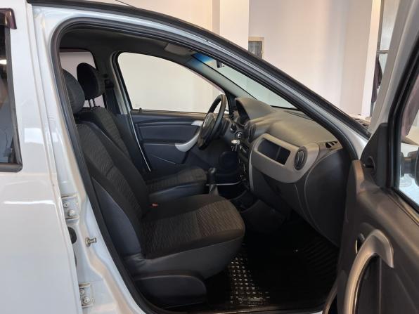 Renault Sandero I с пробегом 2013 года, цена 470 000 рублей, 236812 км, хэтчбек, Автокод Объявления
