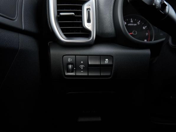 Kia Sportage IV с пробегом 2018 года, цена 1 763 000 рублей, 174310 км, внедорожник, Автокод Объявления