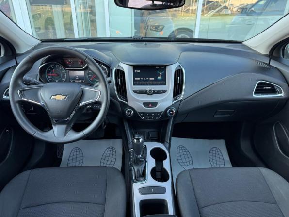 Chevrolet Cruze II с пробегом 2016 года, цена 995 000 рублей, 177512 км, седан, Автокод Объявления