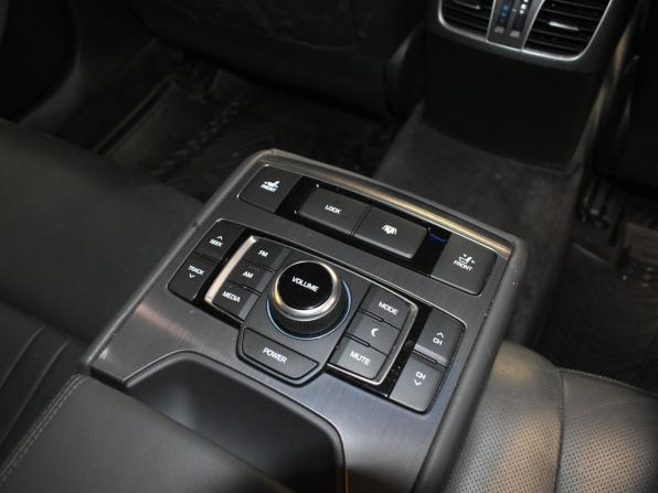Genesis G80 I с пробегом 2017 года, цена 2 170 000 рублей, 106234 км, седан, Автокод Объявления