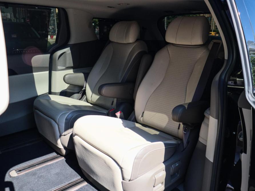 Kia Carnival IV Москва  - изображение 11