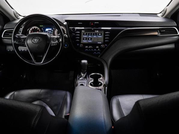 Toyota Camry VIII (XV70) с пробегом 2018 года, цена 2 890 000 рублей, 66284 км, седан, Автокод Объявления