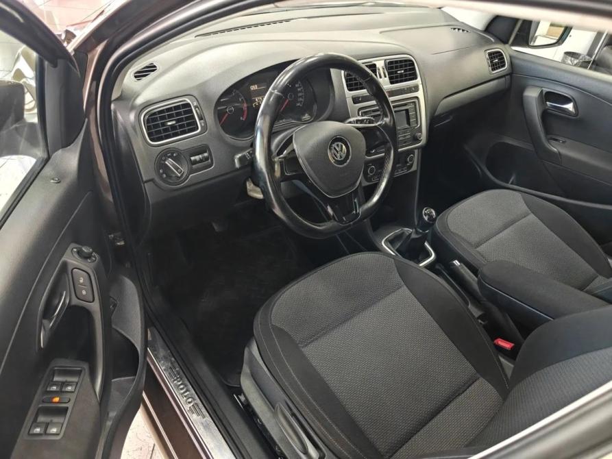 Volkswagen Polo V Рестайлинг Москва  - изображение 9