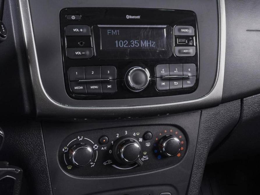 Renault Logan II Рестайлинг Ростов-на-Дону  - изображение 12