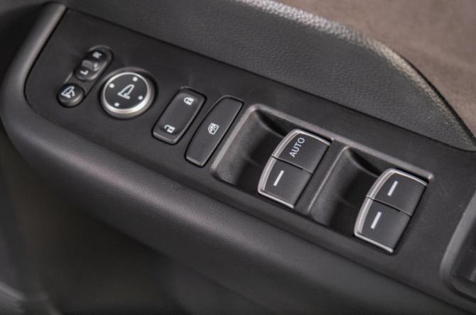 Honda Stepwgn VI с пробегом 2022 года, цена 3 249 000 рублей, 40000 км, минивэн, Автокод Объявления