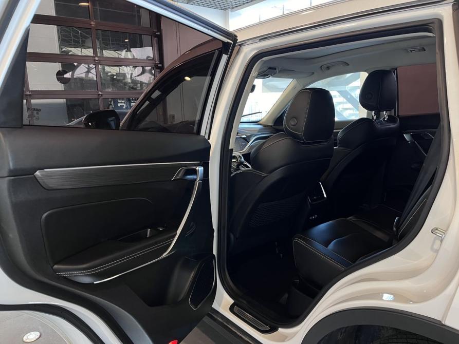 Geely Atlas Pro Чебоксары  - изображение 22