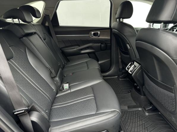 Kia Sorento IV с пробегом 2023 года, цена 4 000 000 рублей, 67350 км, внедорожник, Автокод Объявления