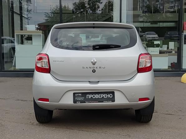 Renault Sandero II с пробегом 2014 года, цена 638 000 рублей, 113115 км, хэтчбек, Автокод Объявления