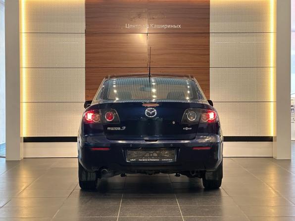 Mazda 3 I (BK) Рестайлинг с пробегом 2008 года, цена 675 000 рублей, 247900 км, седан, Автокод Объявления