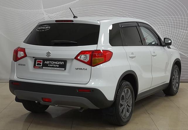 Suzuki Vitara II с пробегом 2016 года, цена 1 299 000 рублей, 92952 км, внедорожник, Автокод Объявления