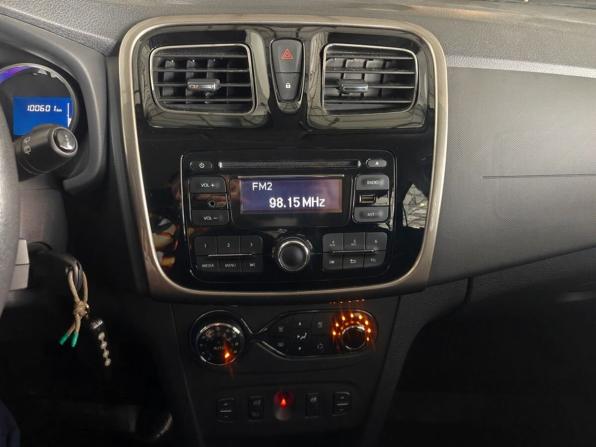 Renault Sandero II с пробегом 2014 года, цена 897 000 рублей, 100600 км, хэтчбек, Автокод Объявления