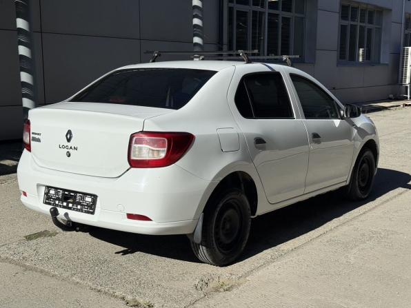 Renault Logan II с пробегом 2018 года, цена 350 000 рублей, 329873 км, седан, Автокод Объявления